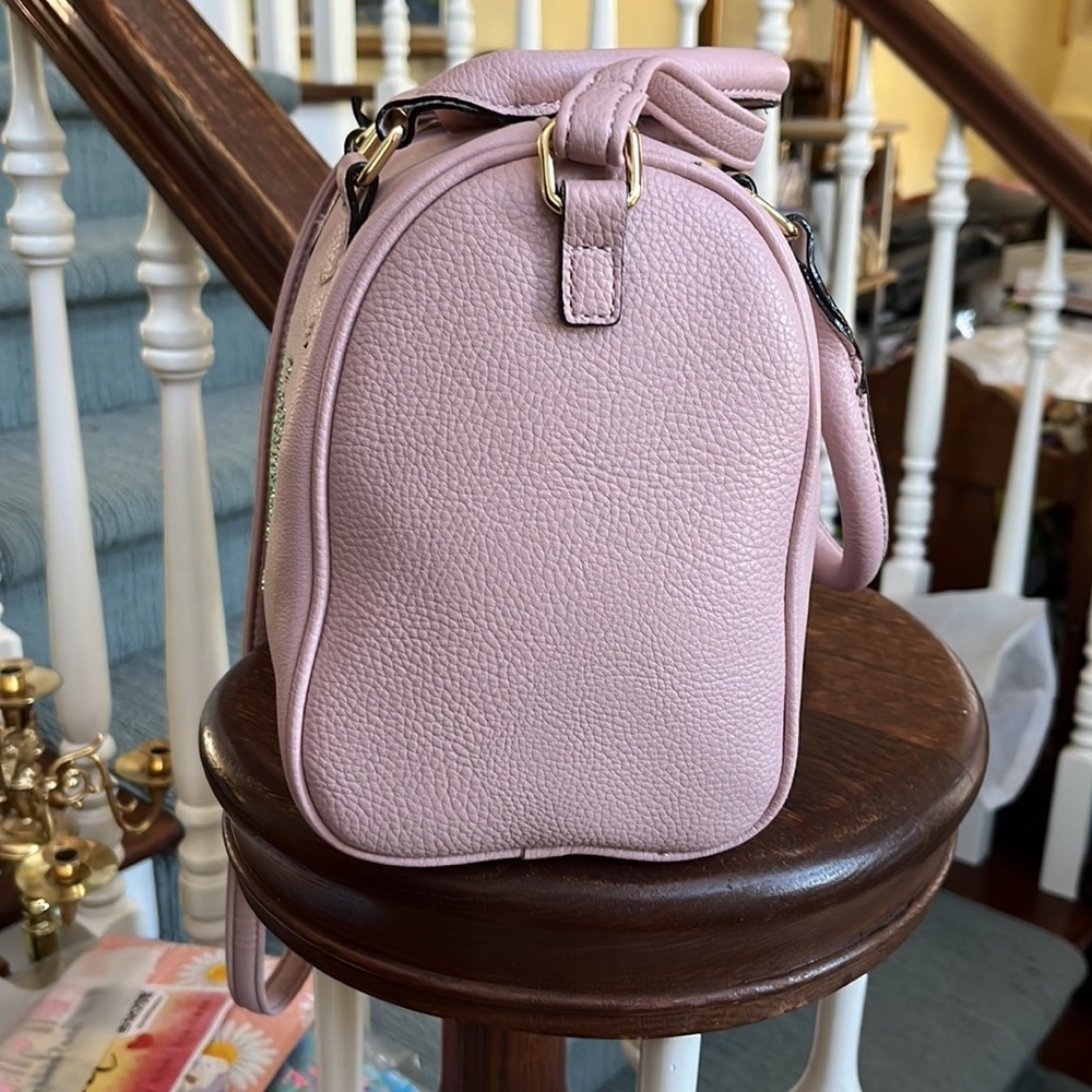 Juicy couture crossbody bag Satchel Vegan leather pink/rhinestone logo NWT - Picture 4 of 12